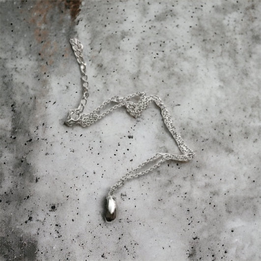 925 Sterling Silver Platinum Plated Water Drop Necklace